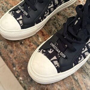 Dior sneaker ,use two times